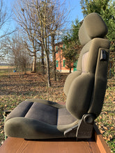 Load image into Gallery viewer, Recaro CSE Monza Grey